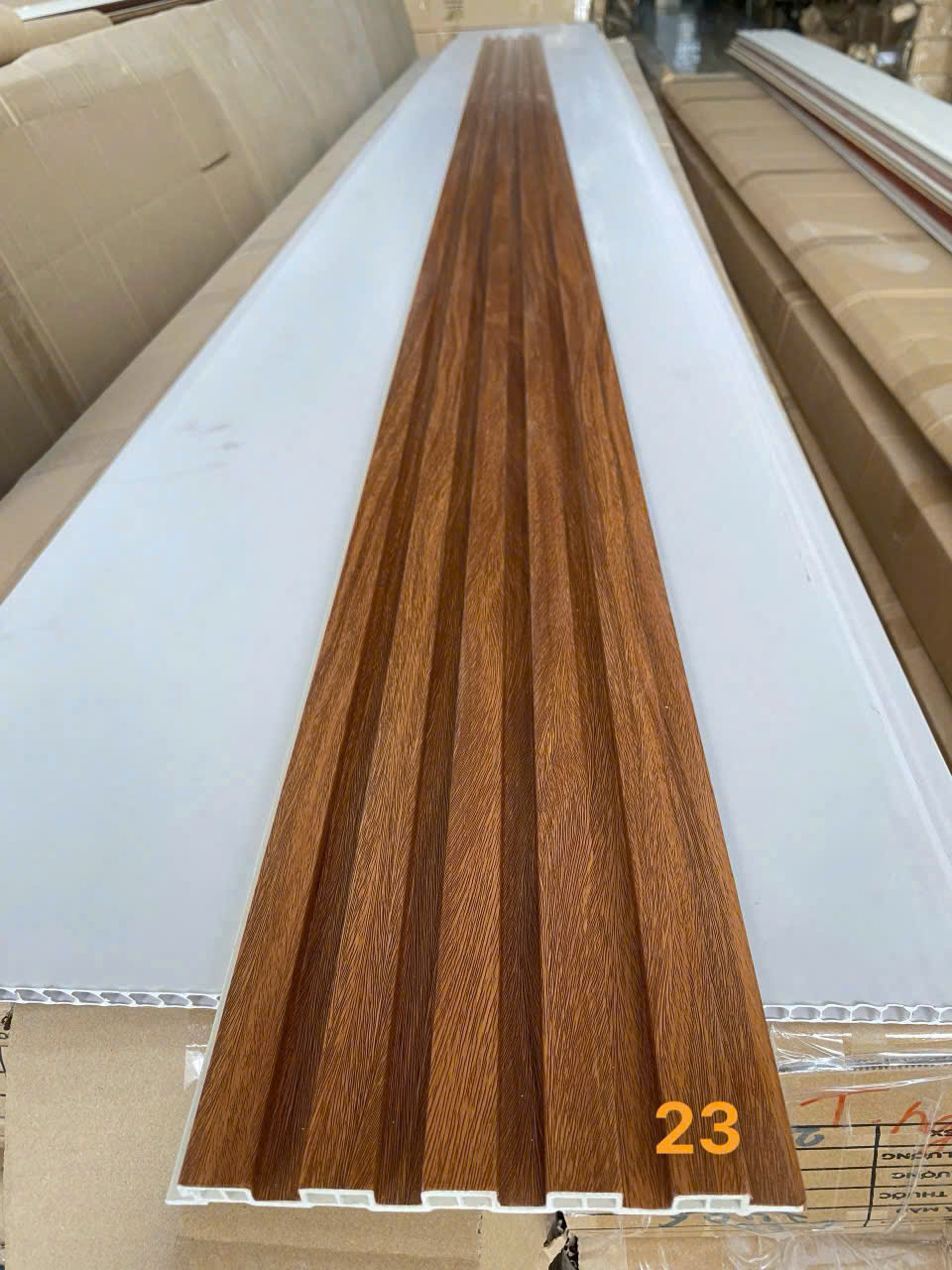 Tấm ốp tường 2